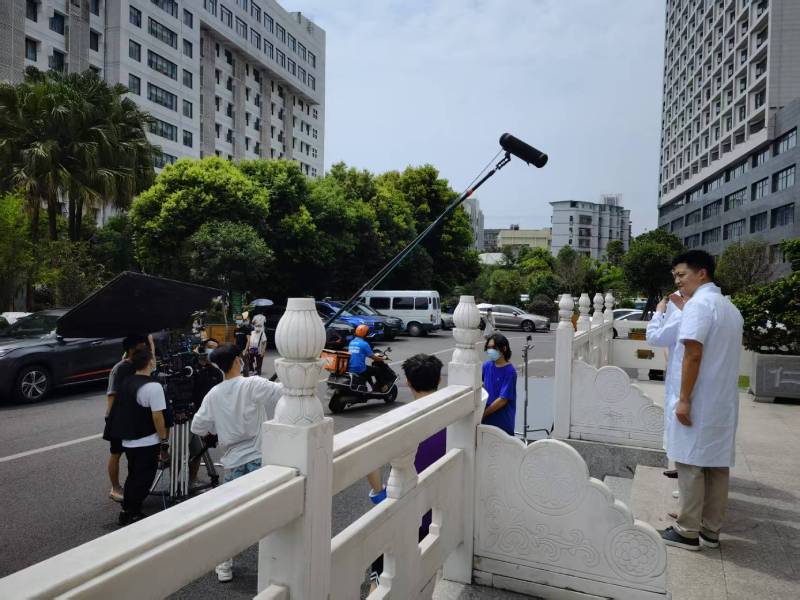 汉南区广告片拍摄公司低成本实现高规格制作的诀窍